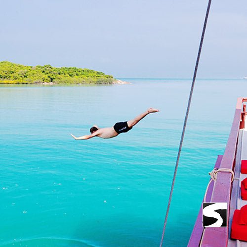 Romantic sunset sailing boat tour - Coastline Koh Samui with Buffet - samuitours.app