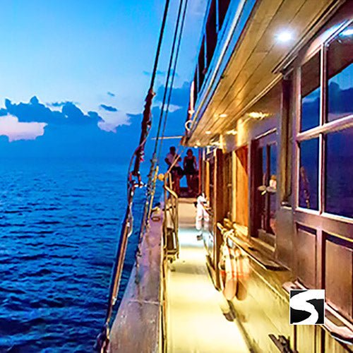 Romantic sunset sailing boat tour - Coastline Koh Samui with Buffet - samuitours.app