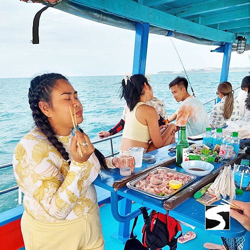 Deep Sea Fishing Traditional Boat - Koh Samui Cruising Excursions - samuitours.app